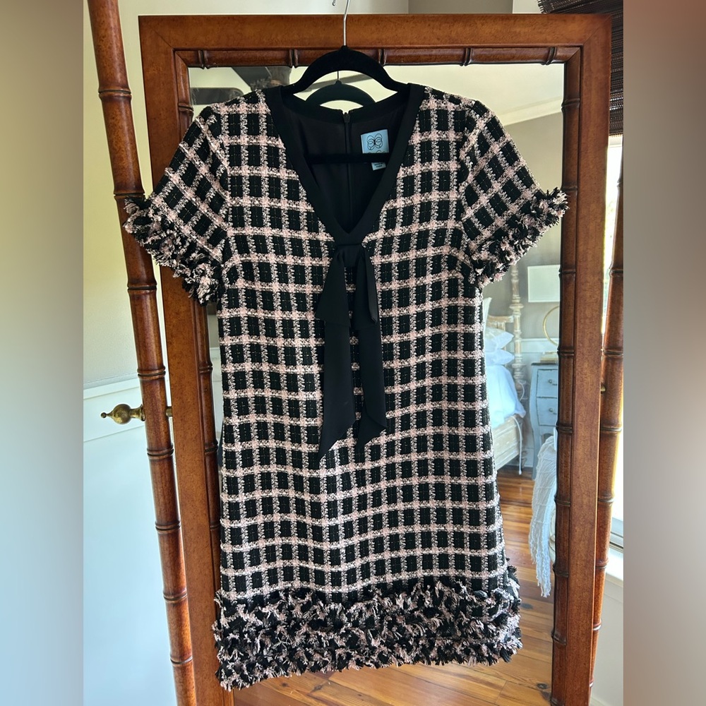 CeCe Women's Grid Tweed Short Sleeve